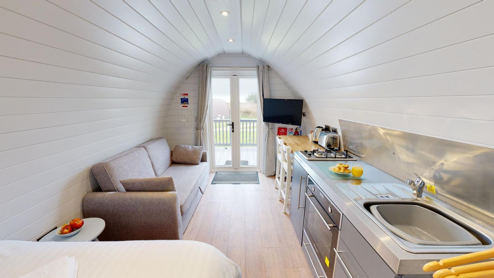 Pentire Coastal Holiday Park Буде Номер фото